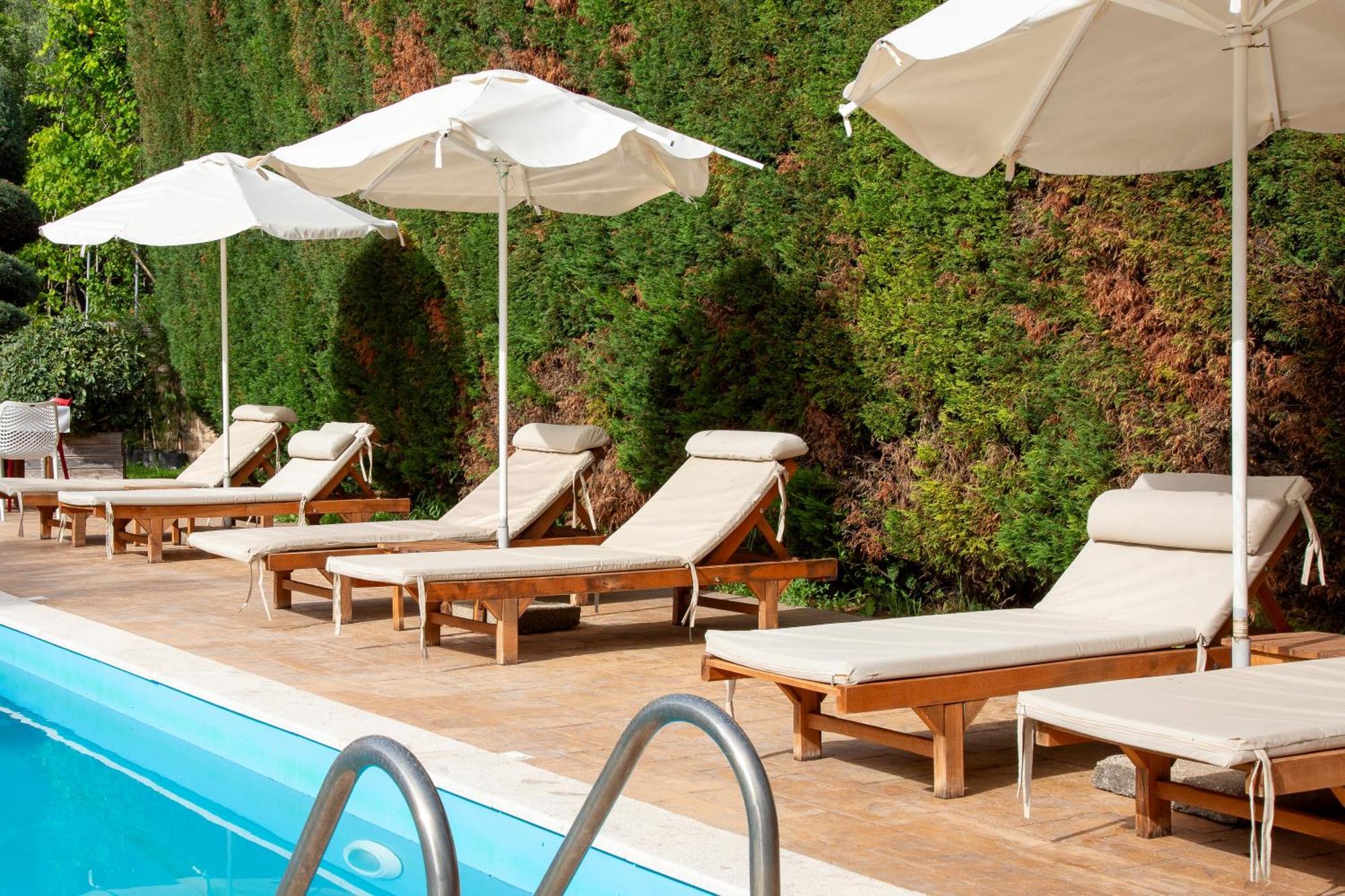 بورش Vila Florika Hotel المظهر الخارجي الصورة