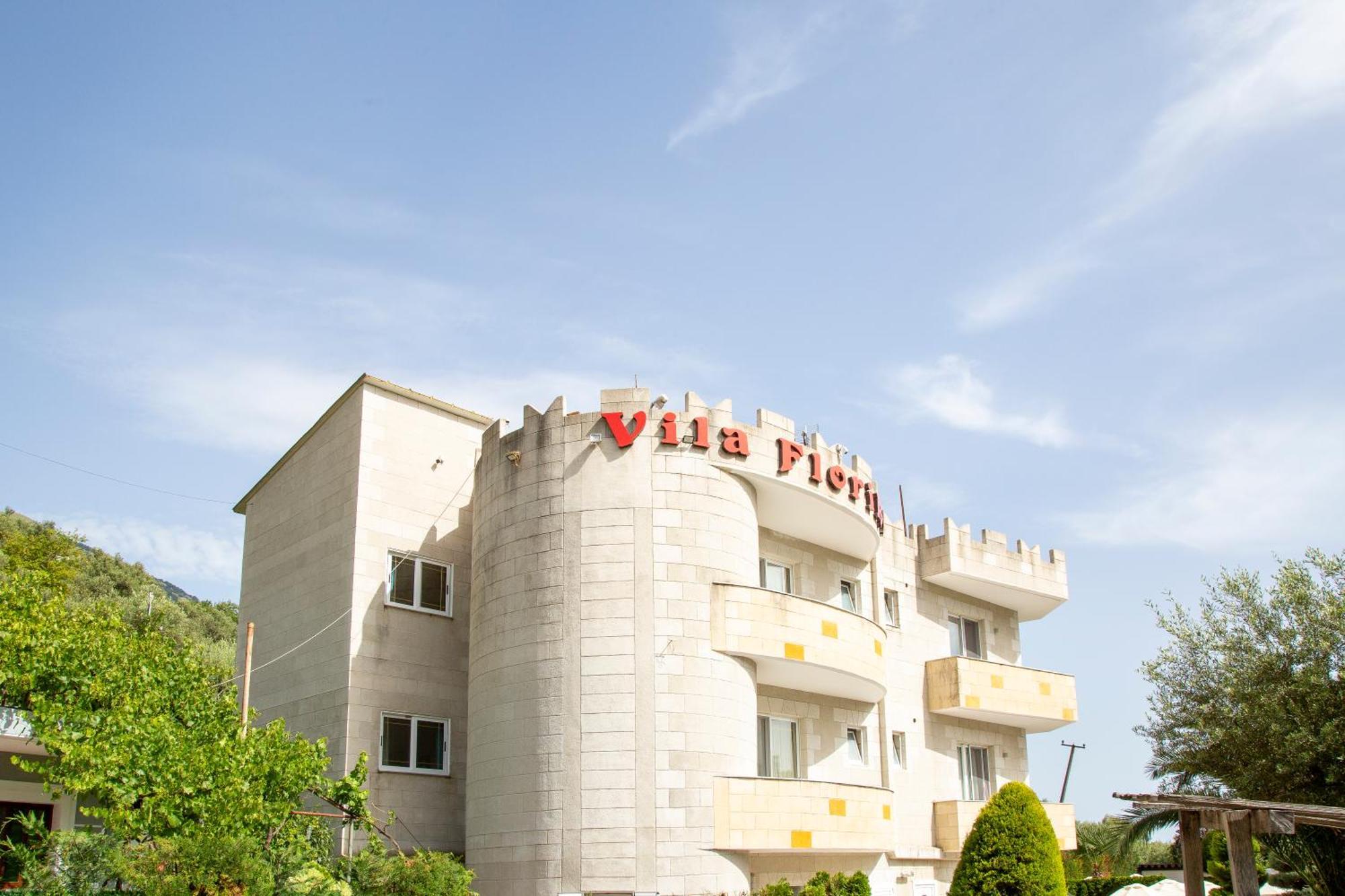 بورش Vila Florika Hotel المظهر الخارجي الصورة