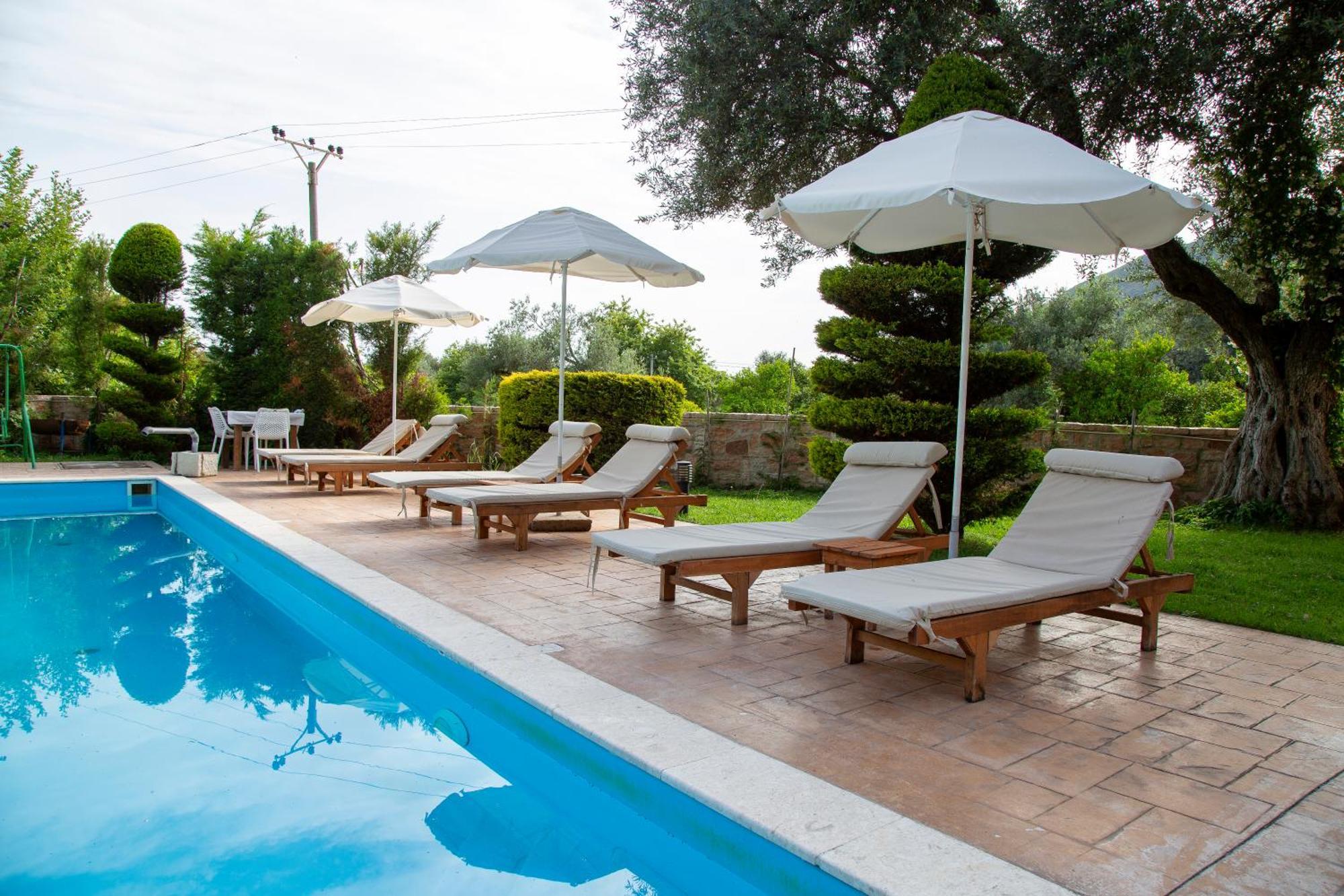 بورش Vila Florika Hotel المظهر الخارجي الصورة