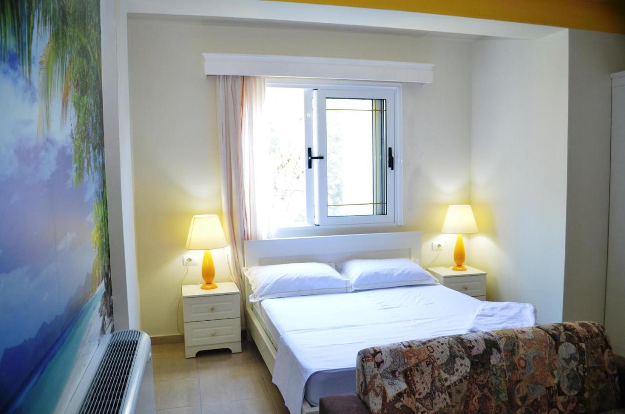بورش Vila Florika Hotel الغرفة الصورة